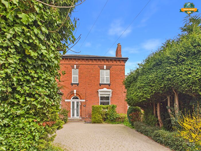 5 Bedroom Terraced House For Sale In Penns Lane, Sutton Coldfield, B72