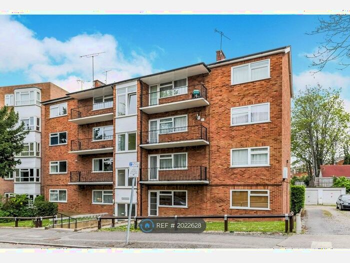 2 Bedroom Flat To Rent In Church Hill Road, Surbiton, KT6