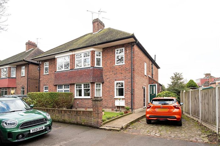 2 Bedroom Flat For Sale In Morgan Avenue, Walthamstow, E17