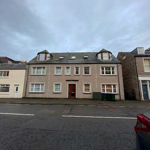 2 Bedroom Flat To Rent In Victoria Street, Perth, Perthshire, PH2