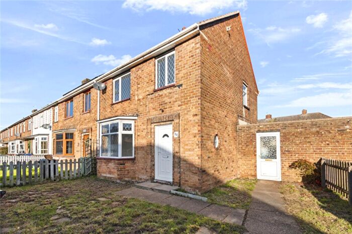 3 Bedroom Semi Detached House To Rent In Kirkstead Crescent, Grimsby, DN33