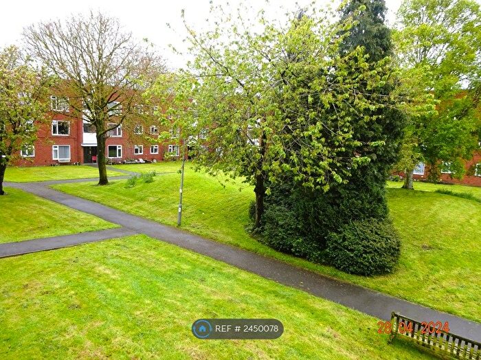 1 Bedroom Flat To Rent In Everard Court, Nuneaton, CV11