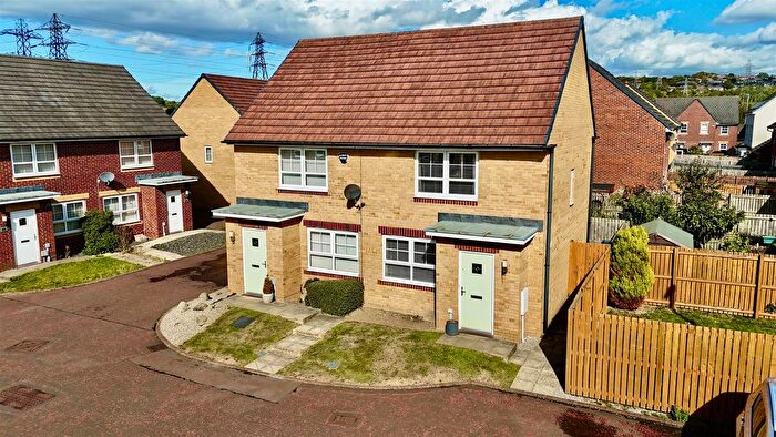 2 Bedroom Semi Detached House To Rent In Addison View, Blaydon-On-Tyne, NE21