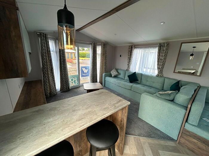 2 Bedroom Lodge For Sale In Townfoot, Ecclefechan, Lockerbie Dumfries Amp; Galloway, DG11