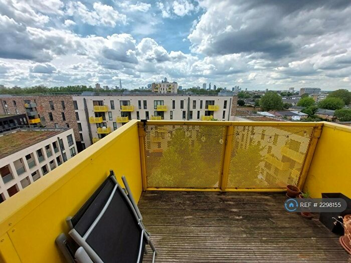 1 Bedroom Flat To Rent In Sculpture House, London, E1