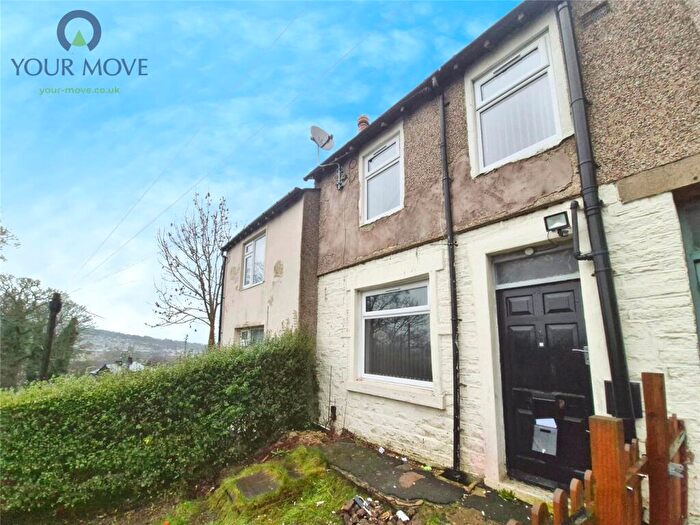 3 Bedroom Terraced House To Rent In Park Lane, Keighley, West Yorkshire, BD21