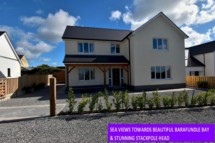 4 Bedroom Detached House For Sale In Grove Crescent, Jameston, Tenby SA70