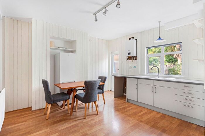 3 Bedroom Terraced House To Rent In Hounslow Gardens, Hounslow, TW3