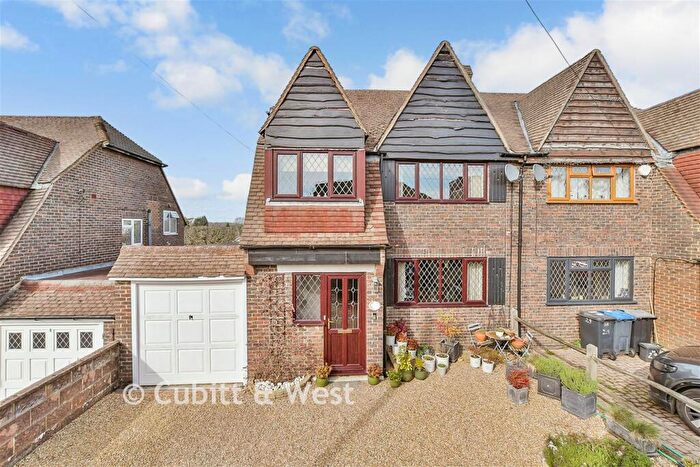 4 Bedroom Semi Detached House For Sale In Carew Close, Coulsdon, Surrey, CR5