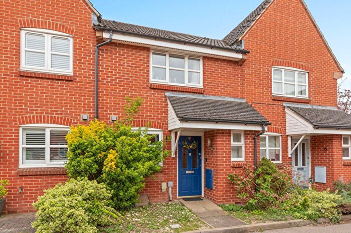 2 Bedroom Terraced House For Sale In Youens Drive, Thame, OX9