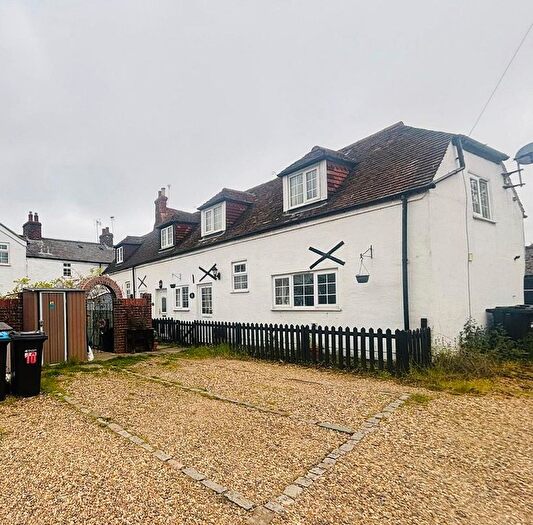 2 Bedroom Property To Rent In Tickford Street, Newport Pagnell, Buckinghamshire., MK16