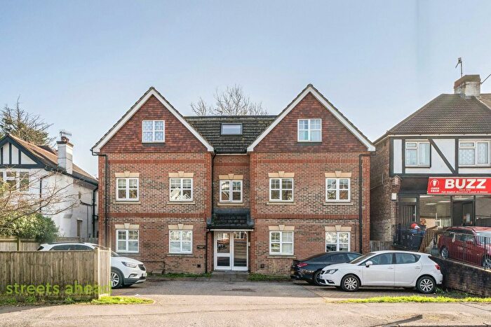 2 Bedroom Flat For Sale In Chipstead Valley Road, Coulsdon, CR5