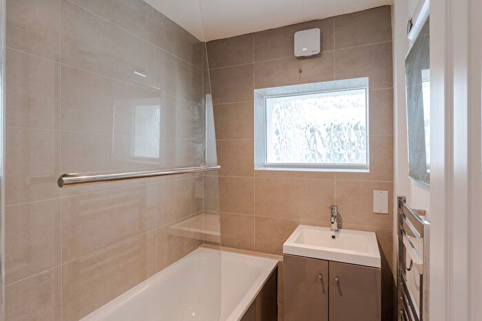 2 Bedroom Flat To Rent In Bryanston Square, Marylebone, London, W1H