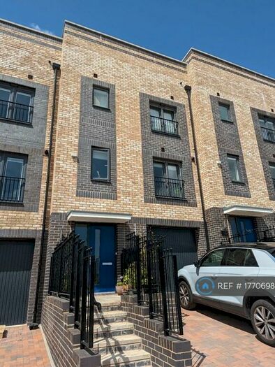 4 Bedroom Terraced House To Rent In Dol Isaf, Radyr, Cardiff, CF15