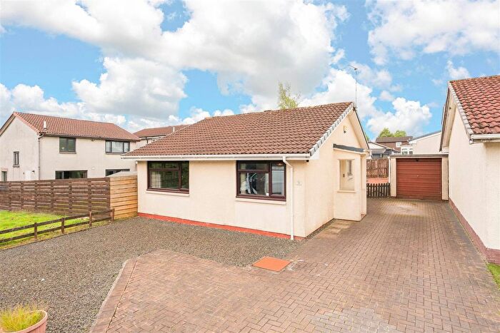 2 Bedroom Detached Bungalow For Sale In Braid Green, Livingston, EH54
