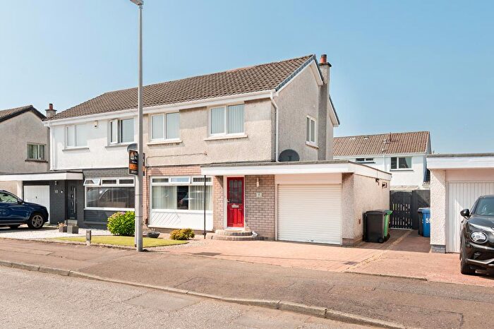 3 Bedroom Semi Detached House For Sale In Balnagowan Drive, Glenrothes, Fife, KY6