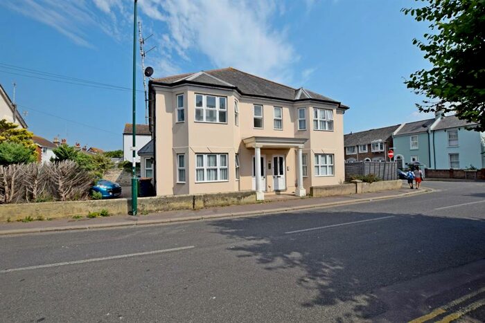 2 Bedroom Flat To Rent In Nyewood Court, Nyewood Lane, Bognor Regis, West Sussex, PO21