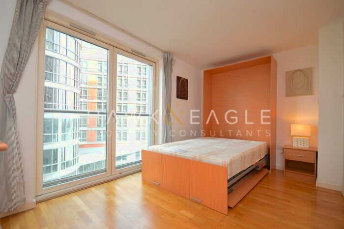 Studio To Rent In New Providence Wharf, Fairmont Avenue, London, E14