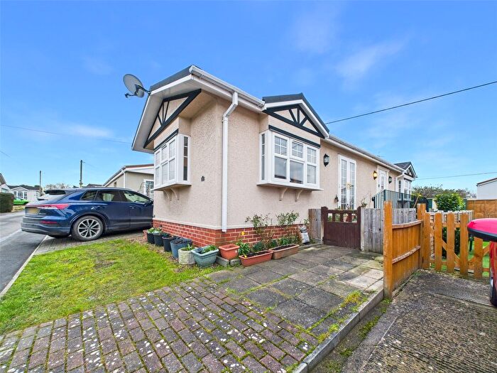 2 Bedroom Park Home For Sale In Staverton Park, Staverton, Cheltenham, Gloucestershire, GL51