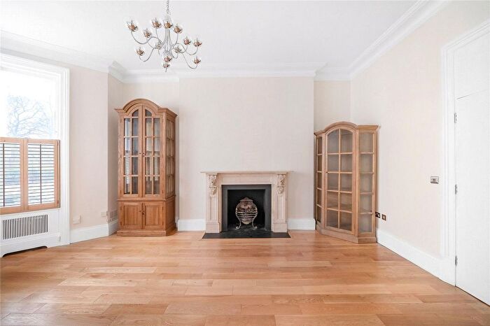 2 Bedroom Flat To Rent In Stanhope Gardens, London, SW7