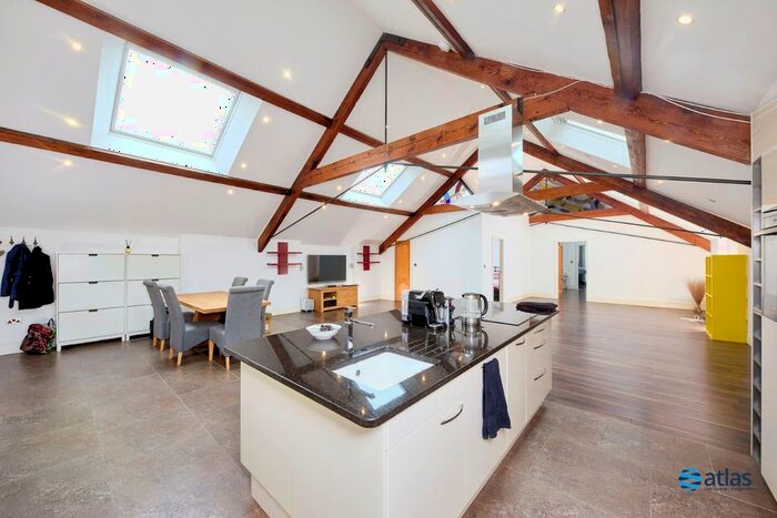 2 Bedroom Flat To Rent In Kildonan Road, Aigburth, L17