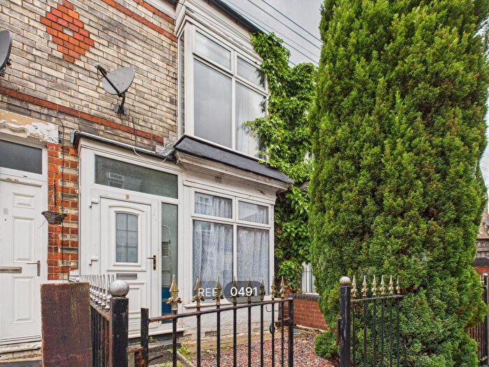 2 Bedroom Terraced House To Rent In Carisbrooke Avenue, Hull, East Yorkshire, , Uk, HU5