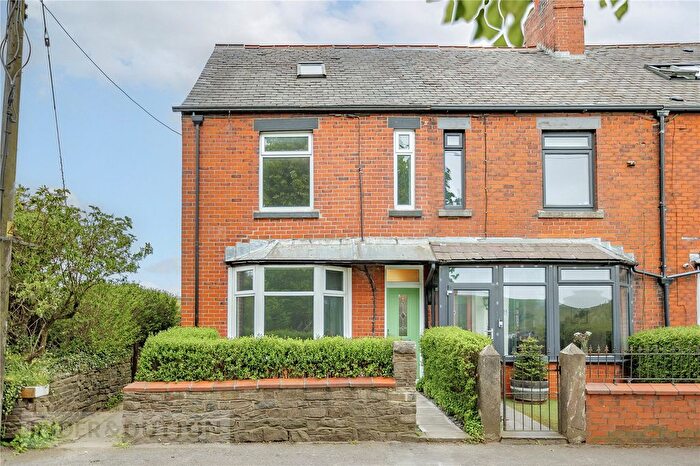 3 Bedroom End Terrace House For Sale In Stockport Road, Lydgate, Saddleworth, OL4