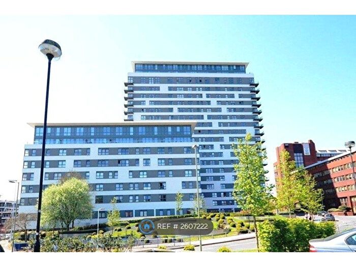 2 Bedroom Flat To Rent In Alencon Link, Basingstoke, RG21