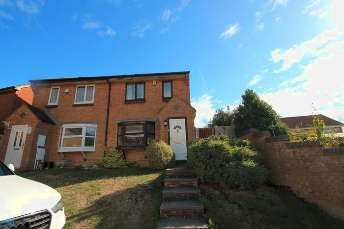 3 Bedroom Property To Rent In Ellicks Close, Bradley Stoke, Bristol, BS32