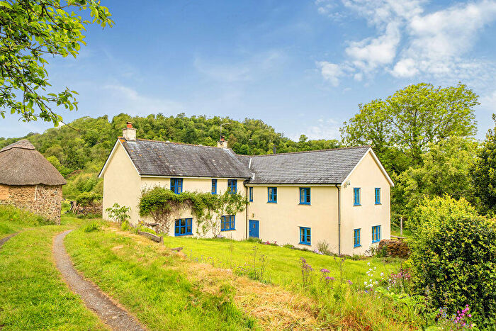 6 Bedroom Detached House For Sale In Bridford Road, Exeter, EX6