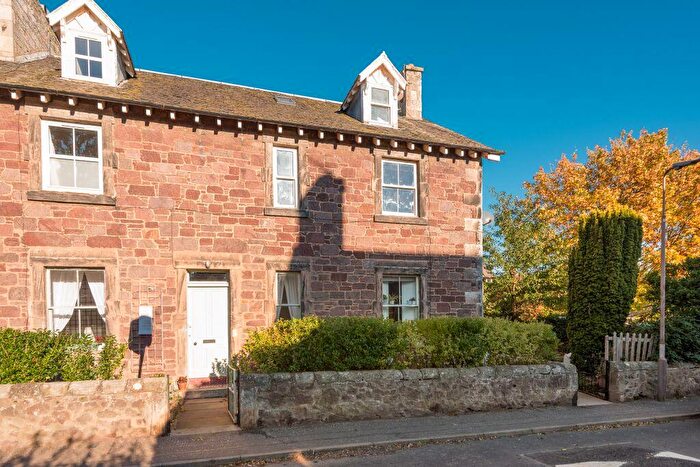 3 Bedroom Flat For Sale In School Road, East Linton, East Lothian, EH40