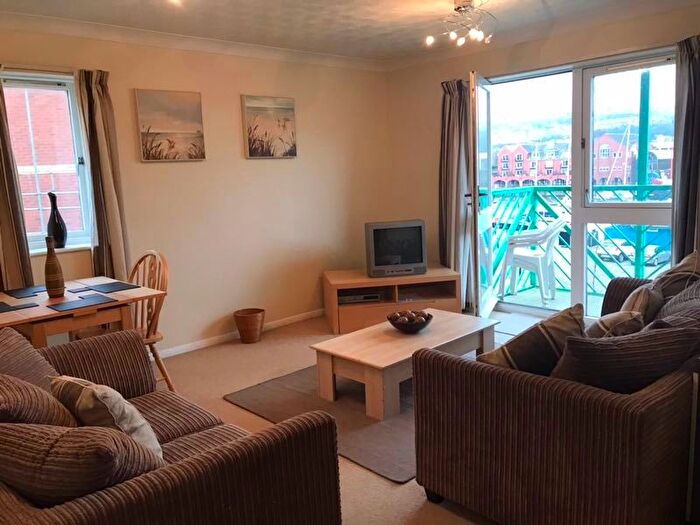 2 Bedroom Flat To Rent In Flat, Catrin House, Trawler Road, Maritime Quarter, Swansea, SA1
