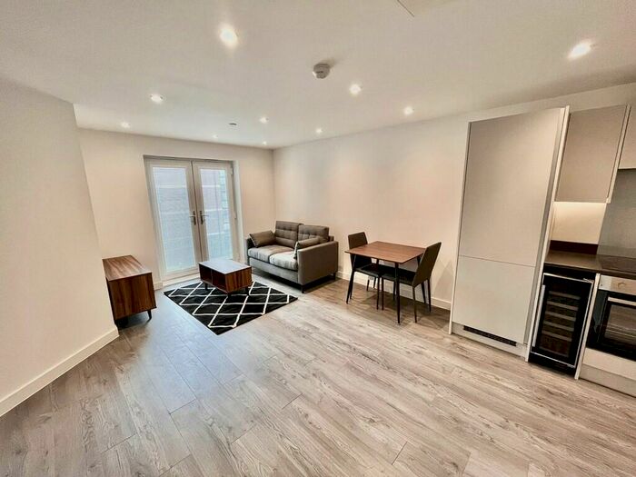 1 Bedroom Apartment To Rent In Alexandra Park, LS4