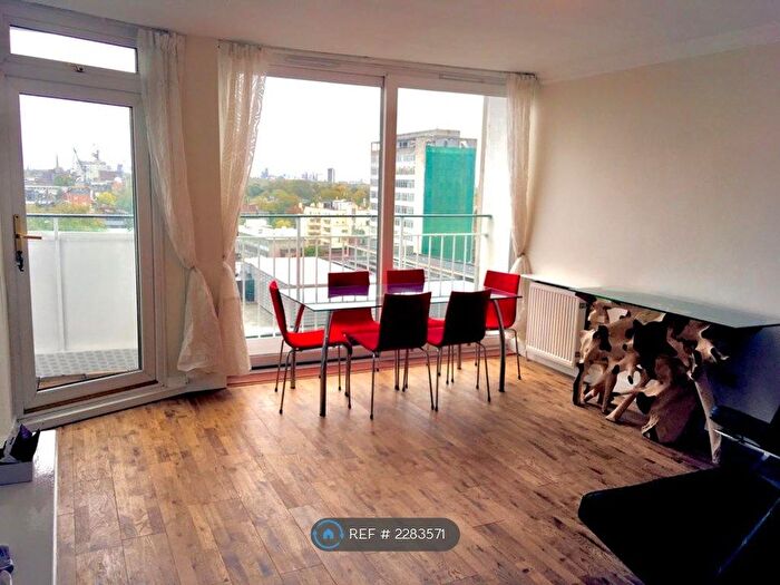 3 Bedroom Flat To Rent In Campden Hill Towers, London, W11