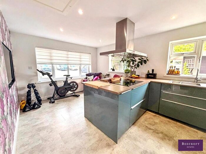 3 Bedroom Semi-Detached House For Sale In Millmoor Court, Wombwell, Barnsley, S73