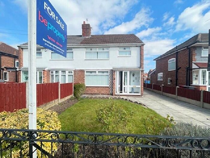 3 Bedroom Semi-Detached House For Sale In Oakwood Road, Liverpool, Merseyside., L26