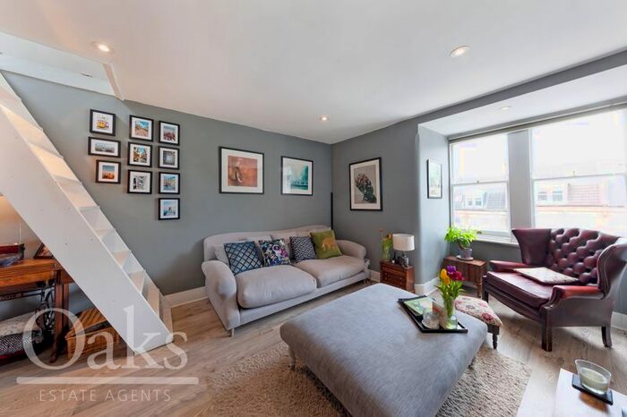 1 Bedroom Flat To Rent In Bournevale Road, London, SW16