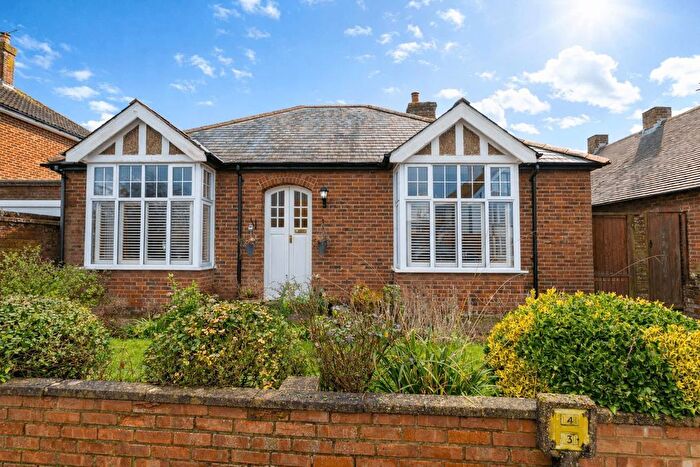 3 Bedroom Detached Bungalow For Sale In Cromwell Road, Canterbury, CT1