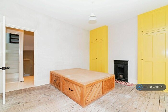 4 Bedroom Terraced House To Rent In Belgrade Road, London, N16