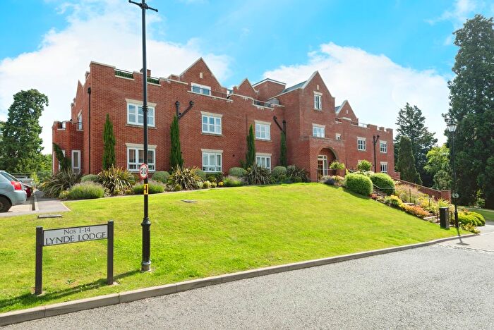 1 Bedroom Flat For Sale In Butterwick Way, Welwyn, Hertfordshire, AL6