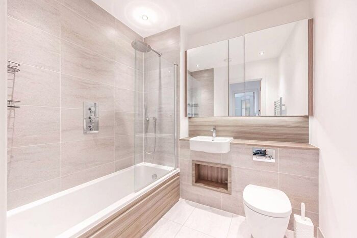 1 Bedroom Flat To Rent In Lyon Road, Harrow, Harrow, HA1