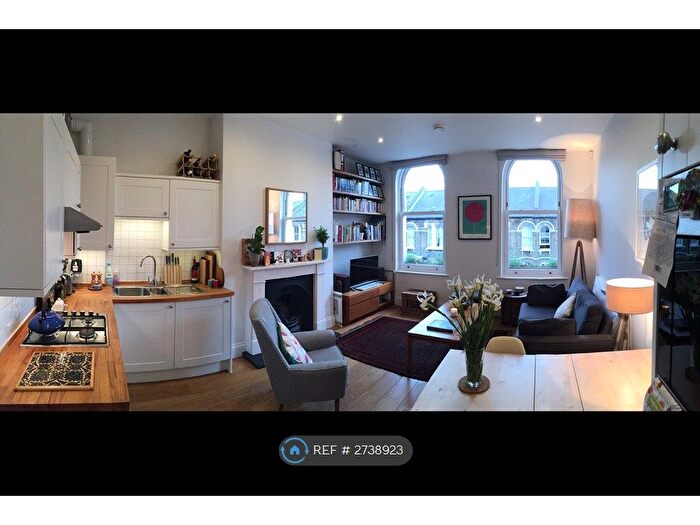 1 Bedroom Flat To Rent In Trafalgar Street, London, SE17