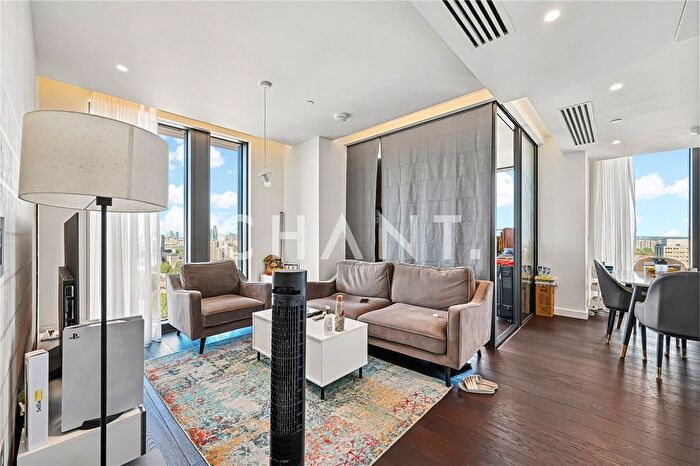 2 Bedroom Flat To Rent In Bondway, London, SW8