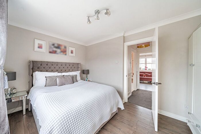 2 Bedroom Semi-Detached House For Sale In Albert Road, Addlestone, KT15