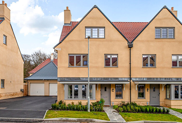 4 Bedroom Semi Detached House For Sale In Skipper Road, Bath, Somerset, BA2
