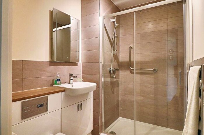 2 Bedroom Apartment For Sale In Tyefield Place, Hadleigh, IP7