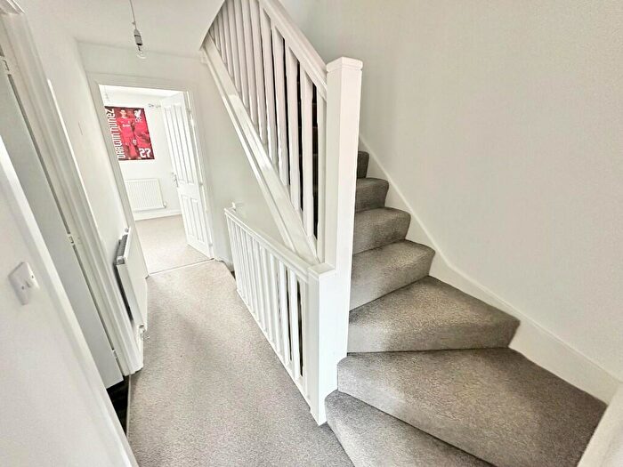 3 Bedroom Town House For Sale In Bream Lane, Rossmore, CH66