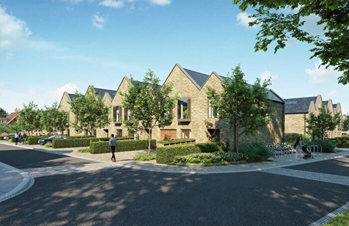 4 Bedroom End Of Terrace House For Sale In Daffodil Crescent, Barnet, EN4