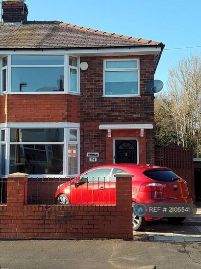 4 Bedroom Semi-Detached House To Rent In Stanley Grove, Penwortham, Preston, PR1