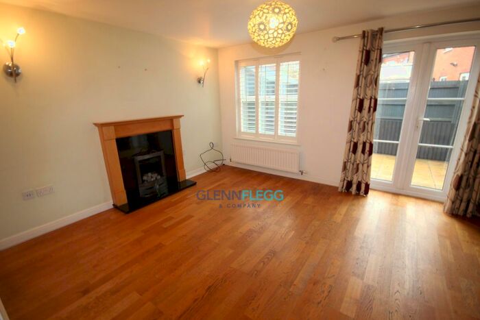4 Bedroom Maisonette To Rent In Parsons Road, Langley, Slough, SL3
